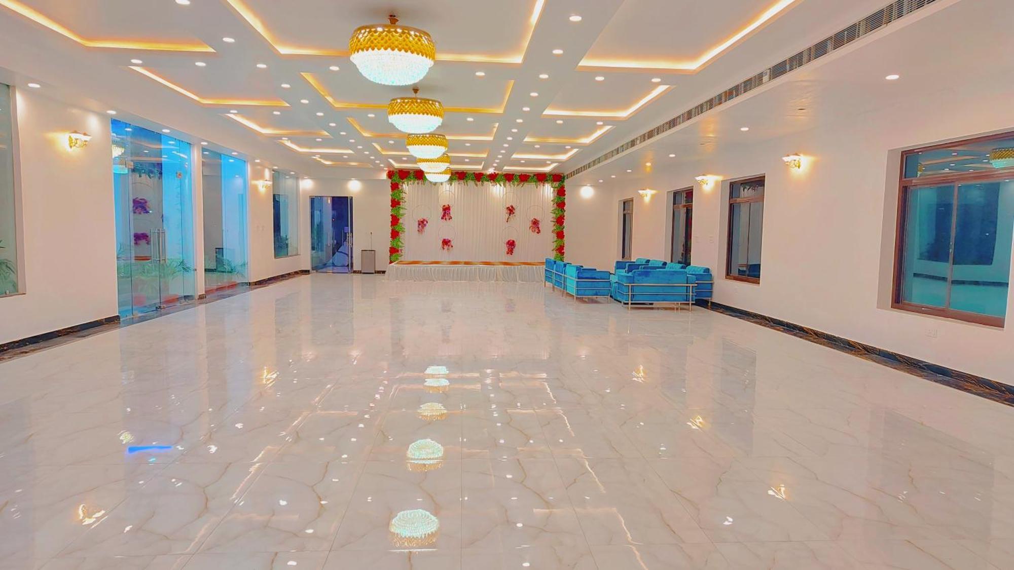Awadh Samrat Resort Ayodhya Exterior photo